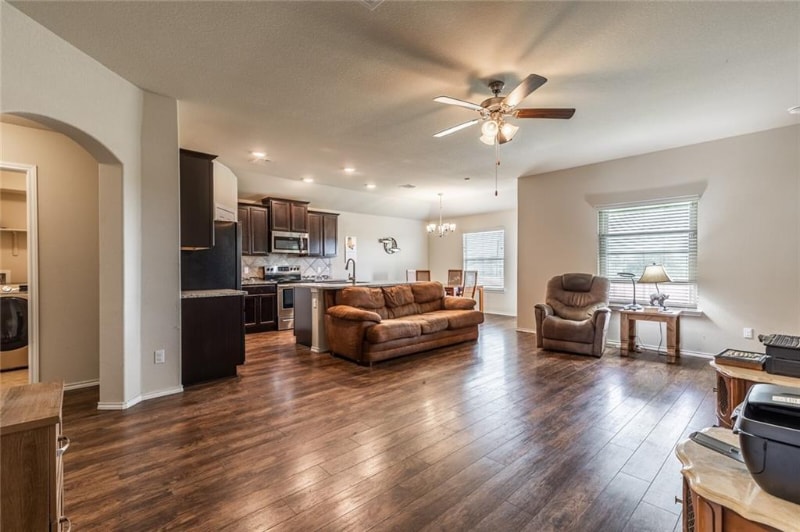 Building Photo - 3004 Skinner Dr