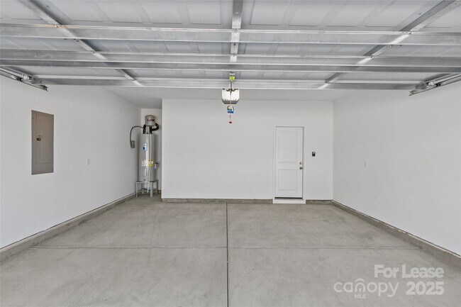 Building Photo - 4008 Crooked Spruce Ct