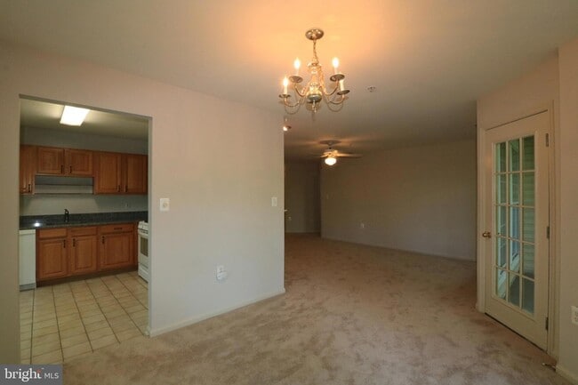 Building Photo - 12000 Amber Ridge Cir