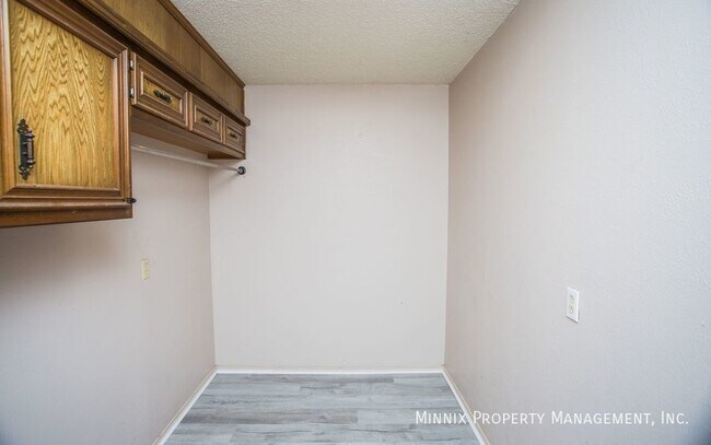 Building Photo - 5504 73rd St