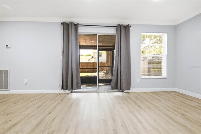 Building Photo - 14113 Village Terrace Dr