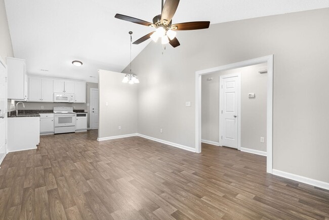 Building Photo - 3419 Pear Tree Court Unit A