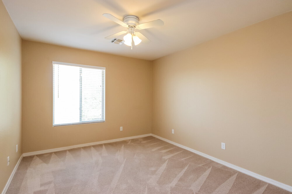 Building Photo - 15007 S Camino Rio Puerco