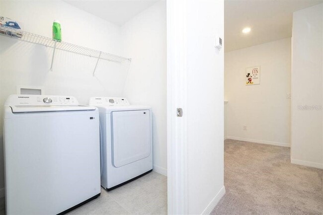 Building Photo - 619 Longboat Dr