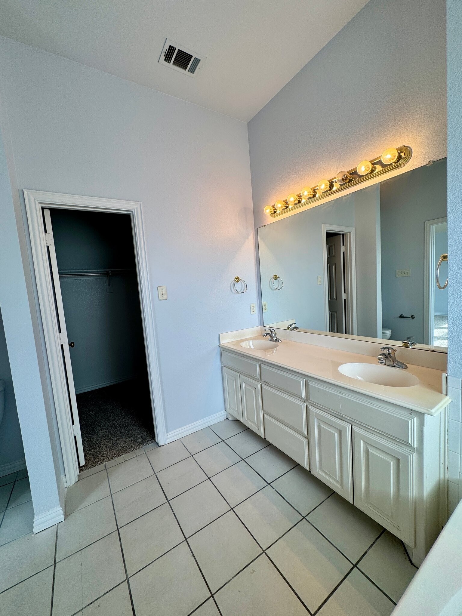 Building Photo - 5812 Blackmon Ct