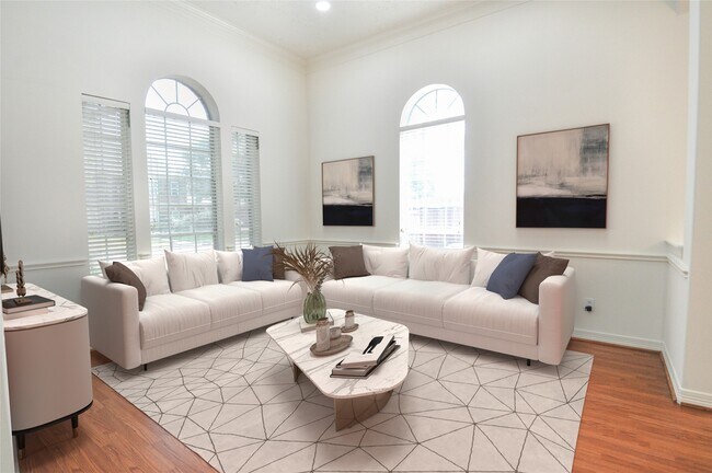 Building Photo - 1914 Sand Hollow Ln