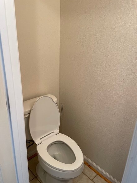 Main Level Half Bath - 662 Biltmore Dr