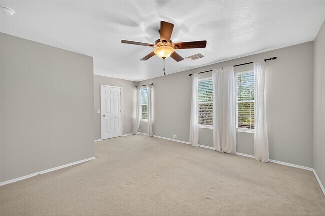 Building Photo - 16707 Pine Castle Dr