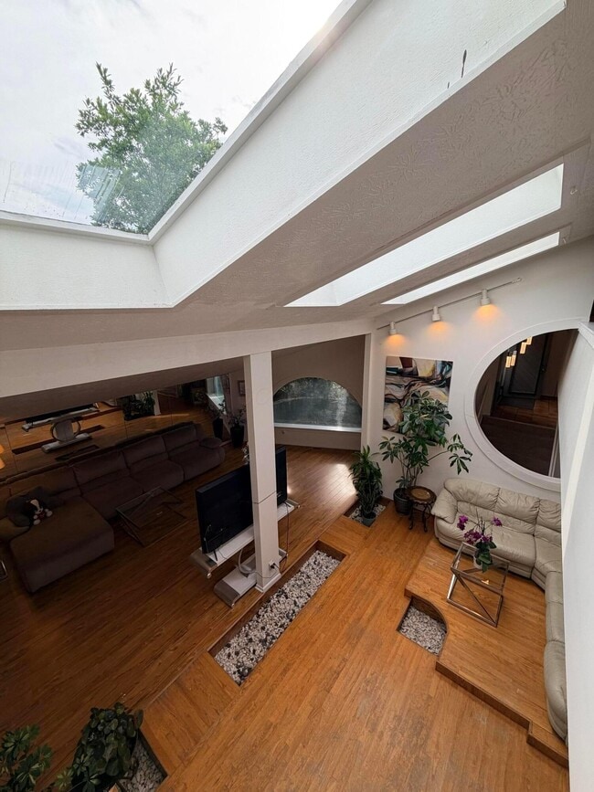Building Photo - 8226 Glencree Pl
