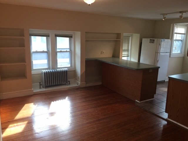 Building Photo - 1611 N Rodney St