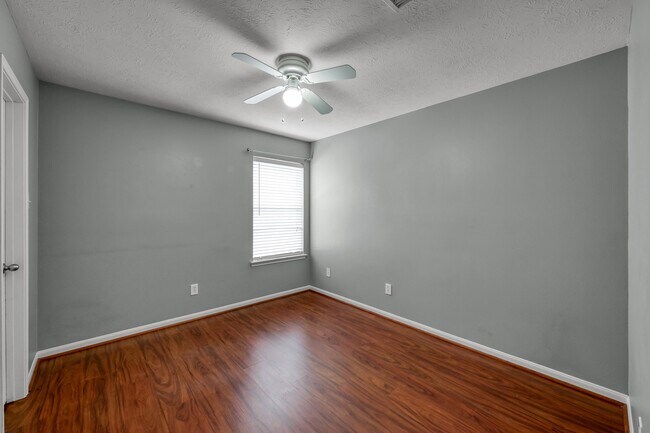 Building Photo - 21331 Timber Pines Dr