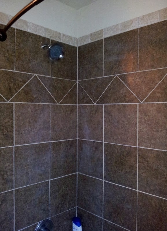 Building Photo - 2215 W Admiral Ave