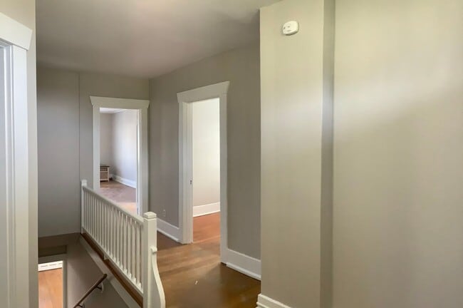 Building Photo - Large home/3bed 3 bath with bonus/office room just outside of PSNS and close to Bremerton Ferry