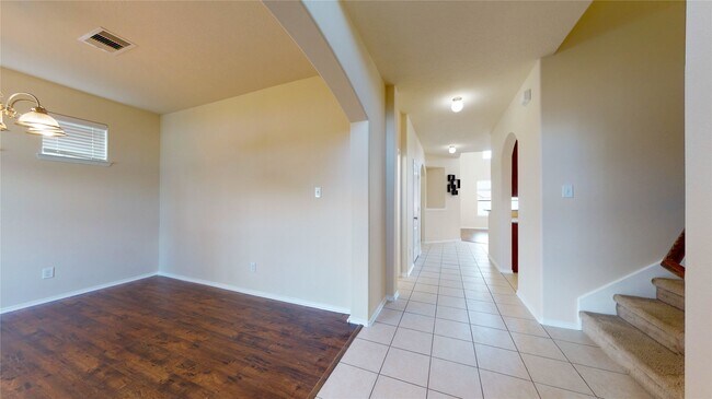 Building Photo - 3818 St Simon Manor Dr