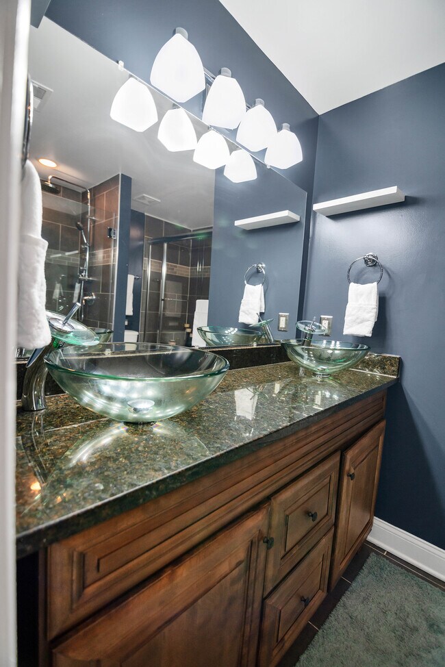 Building Photo - 5213 D St SE