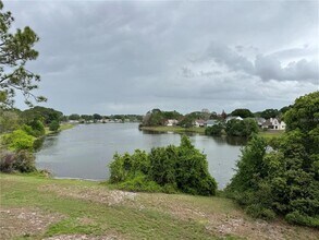 Building Photo - 2569 Grassy Point Dr