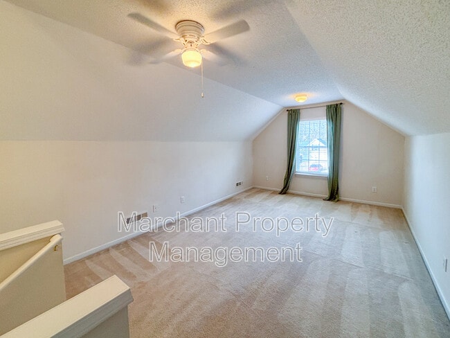 Building Photo - 113 W Okaloosa Way