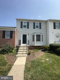 Building Photo - 207 Fairfield Dr