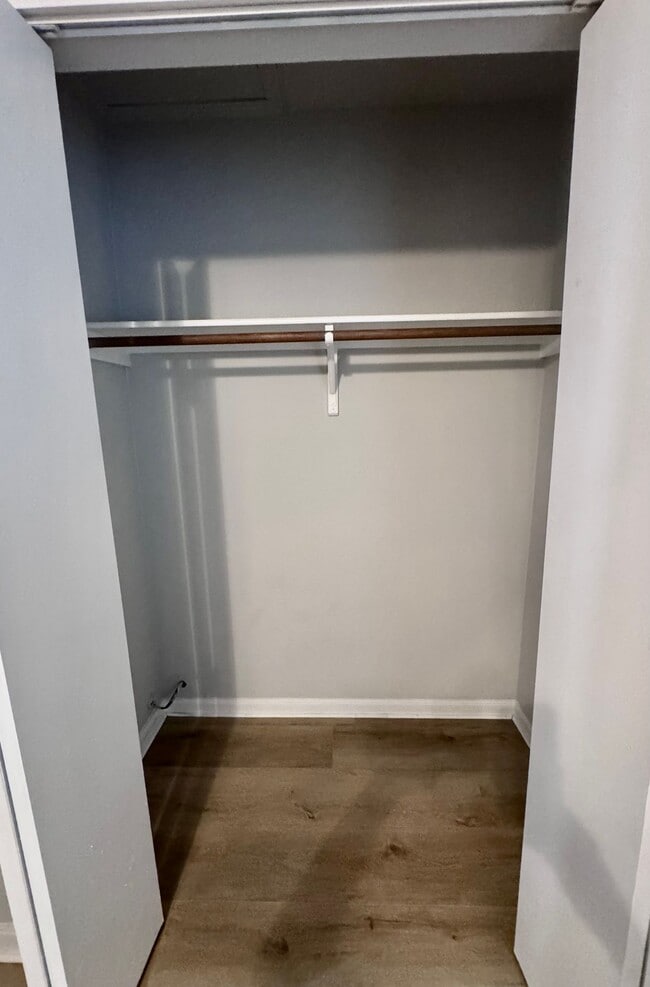 Building Photo - Cedar Park Condo  Freshly Updated