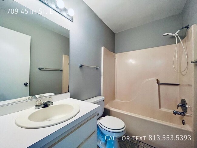 Building Photo - 709 45th St E