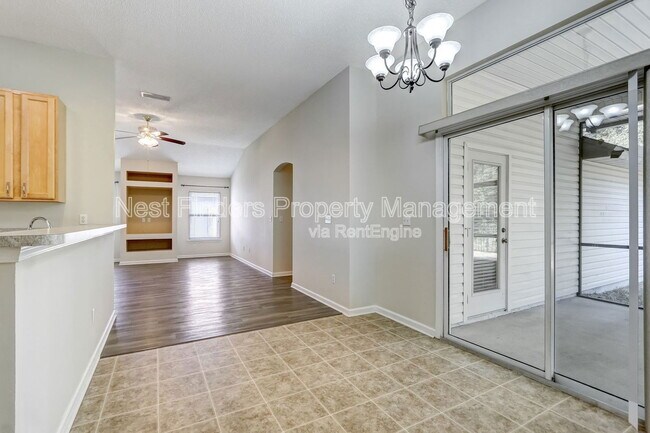 Building Photo - 749 Grand Parke Dr