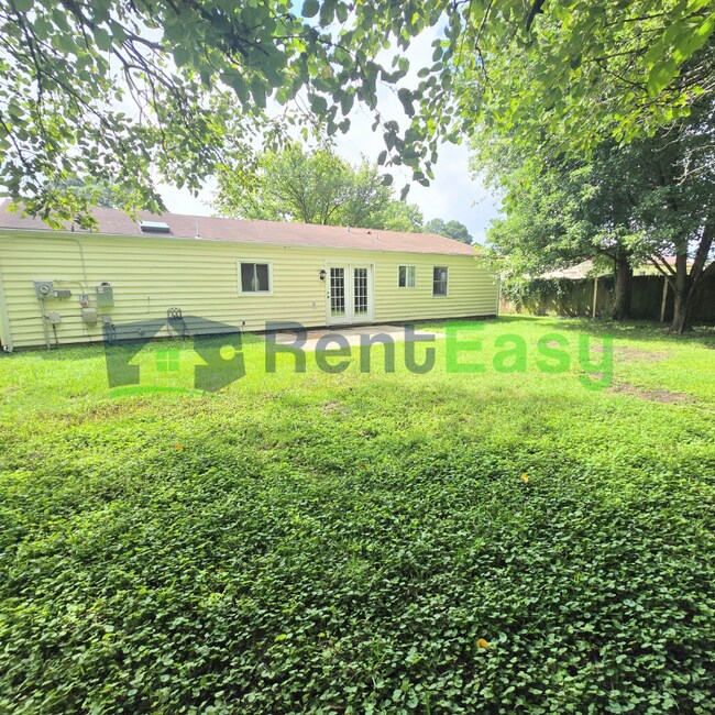 Building Photo - 3129 Woodbaugh Dr