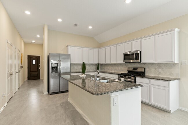 Building Photo - 23106 Tindarey Falls Ln