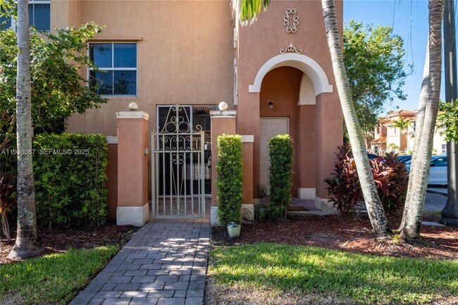 Building Photo - 1009 SW 144th Ave