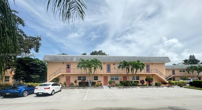 Building Photo - 2950 SE Ocean Blvd