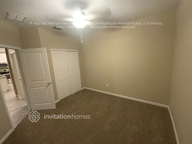 Building Photo - 11370 Oyster Creek Rd