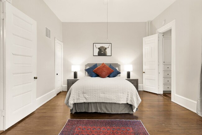 Building Photo - 1740 R St NW