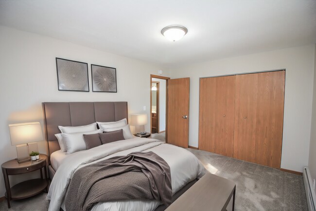Building Photo - Terrace Heights 2 Bedroom