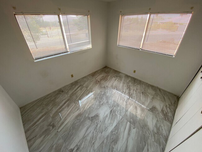Building Photo - 18511 Symeron Rd