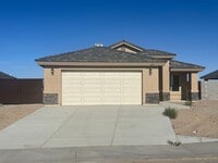 Building Photo - Newer - 3 Bedroom - 2 Car Garage Home with Fenced Back Yard and Gates