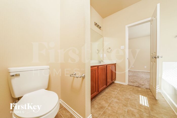 Building Photo - 4536 Grassy Glen Dr