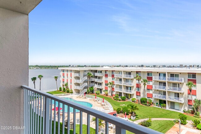 Building Photo - 2711 N Halifax Ave