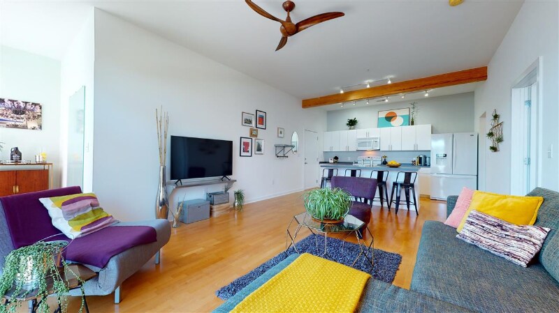 Building Photo - 506 N Mangum St