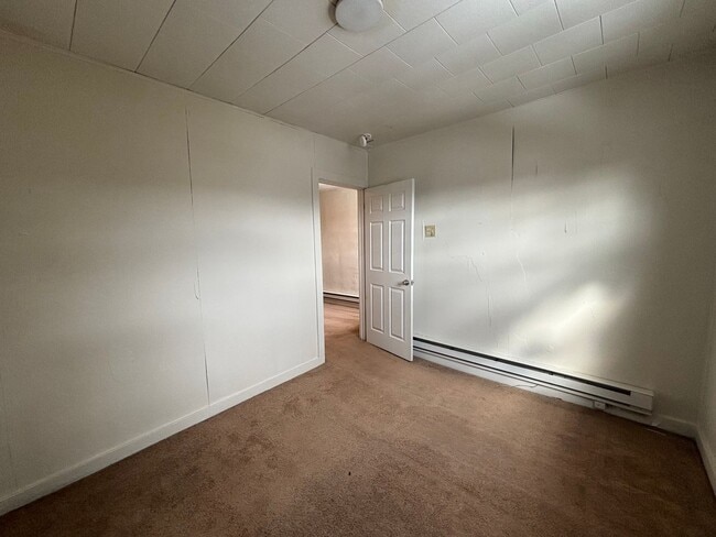 Building Photo - March Into Homeownership! Lease-to-Own Home Opportunity – This is NOT a Typical Rental!