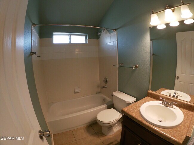 Building Photo - 14201 Pacific Point Dr