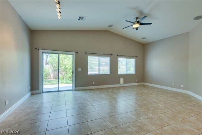 Building Photo - 82 Rattlesnake Grass Ct