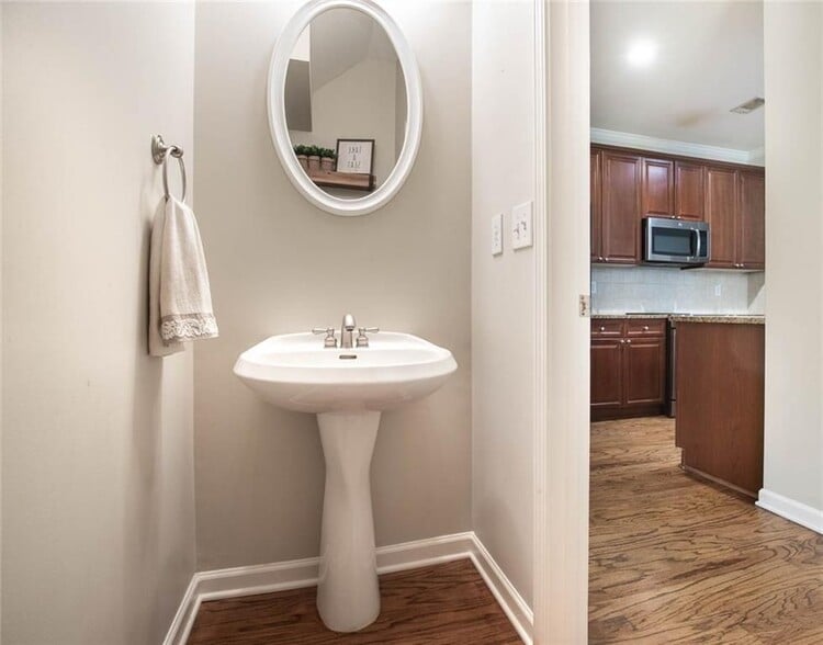 Building Photo - 2396 Meadow Falls Ln