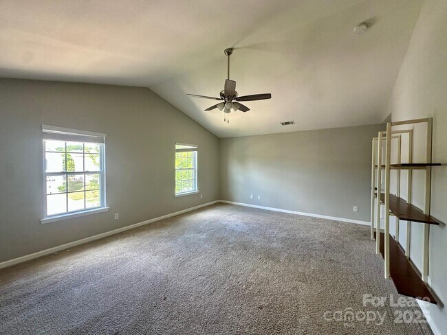 Building Photo - 2625 Cider Ridge Rd