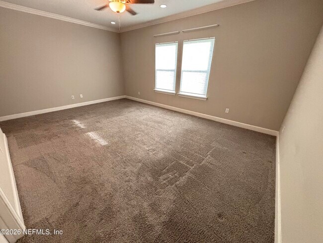 Building Photo - 212 Willow Crk Ct