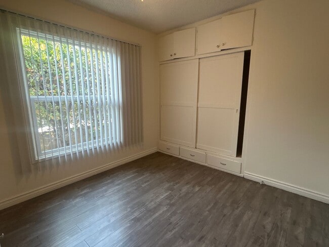 Building Photo - Spacious 3-Bed, 2-Bath Temple City House with 2-Car Garage