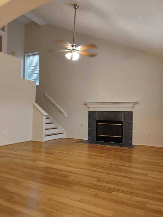 Building Photo - 17546 Heath Grove Ln