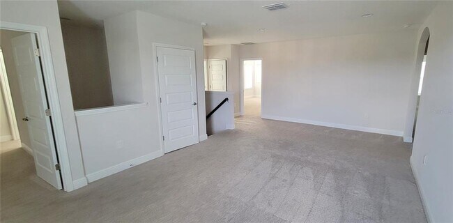 Building Photo - 15602 Compass Rose St