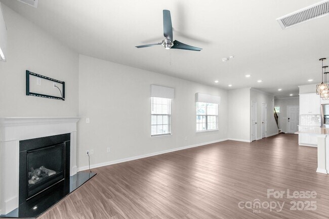 Building Photo - 15520 Capps Rd