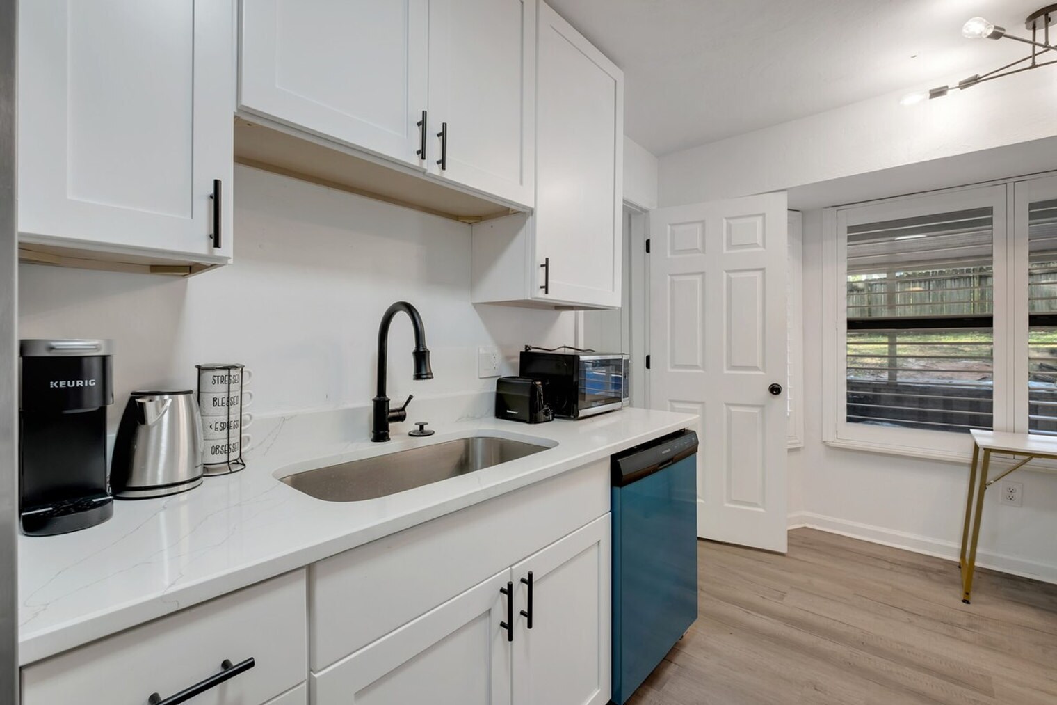 Building Photo - 2427 Ludmila Ln