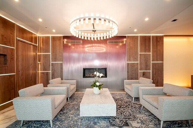 Building Photo - 10 Museum Way