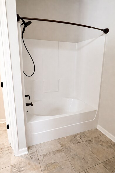 Building Photo - 1513 R. Esplanade